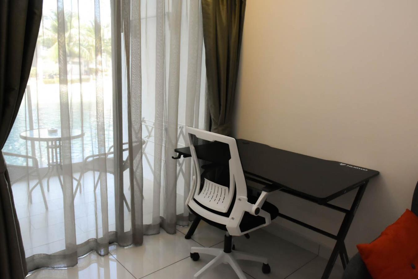 Laguna Beach Resort 1 Condominium Джомтьєн-Біч Номер фото